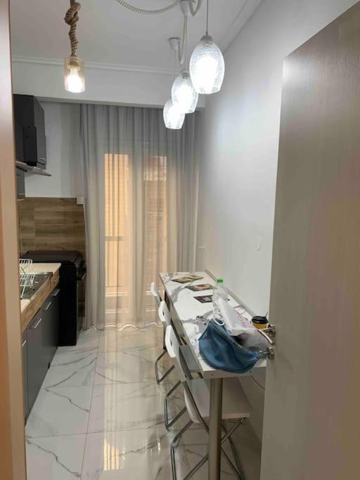 Lux Appartment , 3 Rooms Full Extra , City Center Солун Екстериор снимка