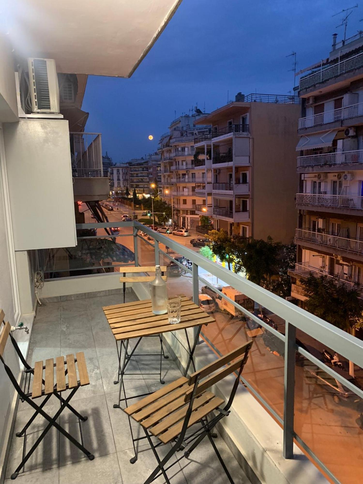 Lux Appartment , 3 Rooms Full Extra , City Center Солун Екстериор снимка