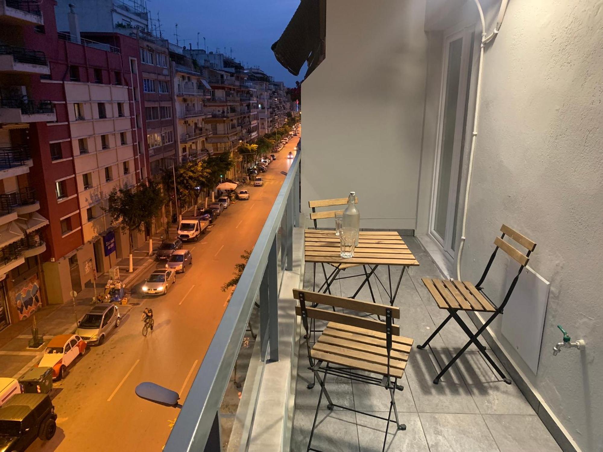 Lux Appartment , 3 Rooms Full Extra , City Center Солун Екстериор снимка