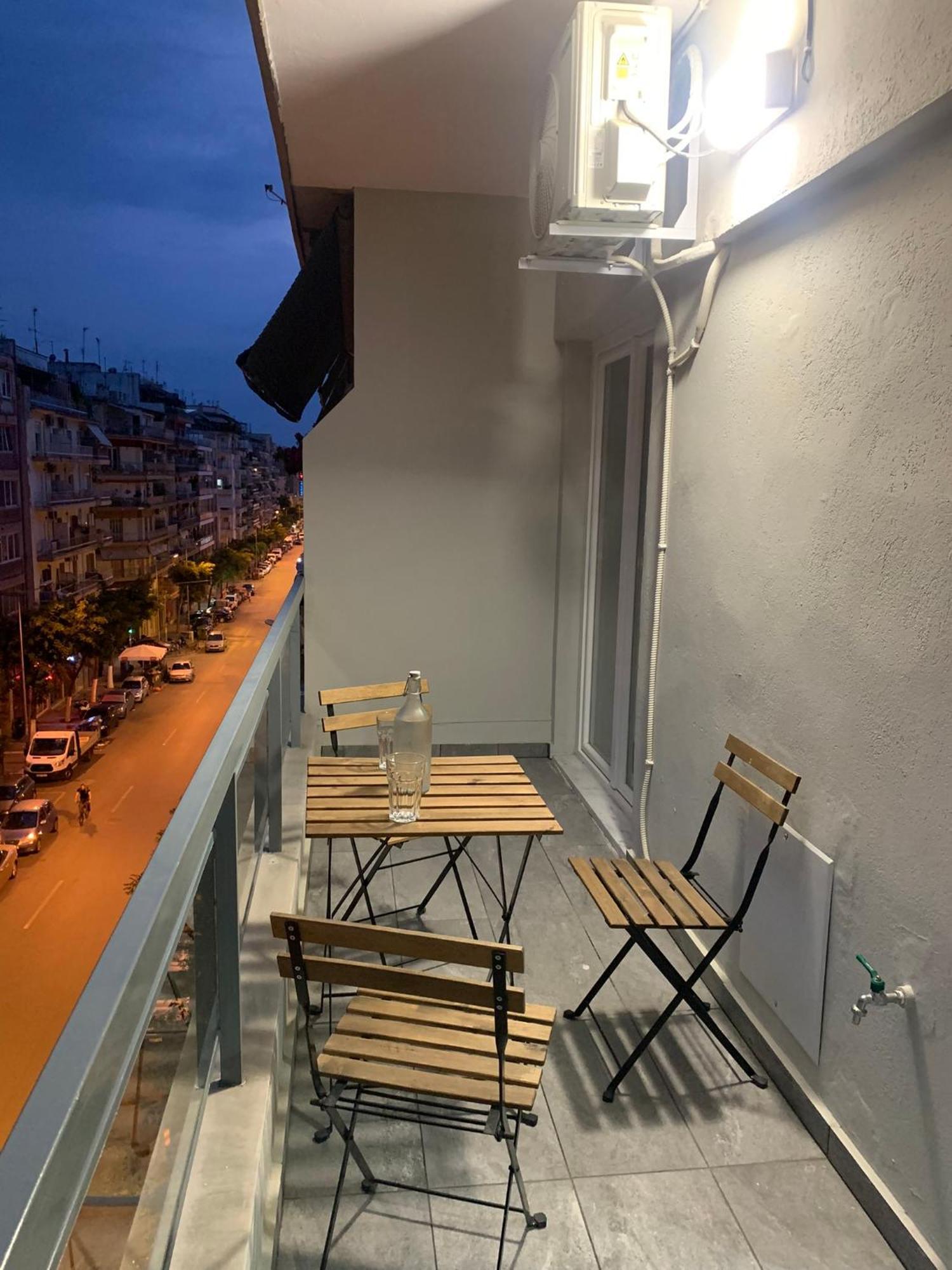 Lux Appartment , 3 Rooms Full Extra , City Center Солун Екстериор снимка