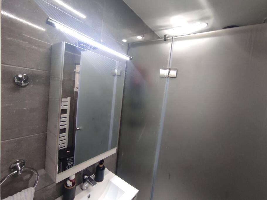 Lux Appartment , 3 Rooms Full Extra , City Center Солун Екстериор снимка