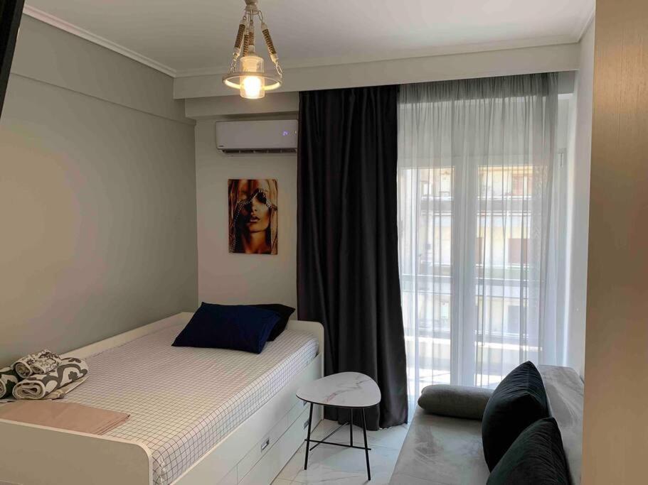Lux Appartment , 3 Rooms Full Extra , City Center Солун Екстериор снимка