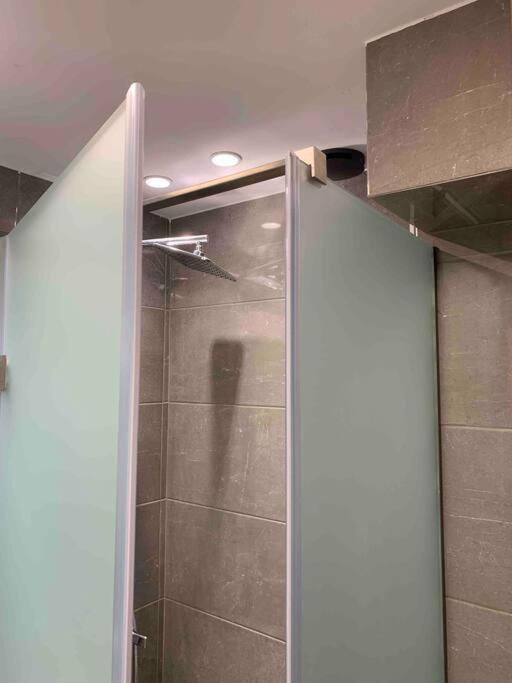 Lux Appartment , 3 Rooms Full Extra , City Center Солун Екстериор снимка